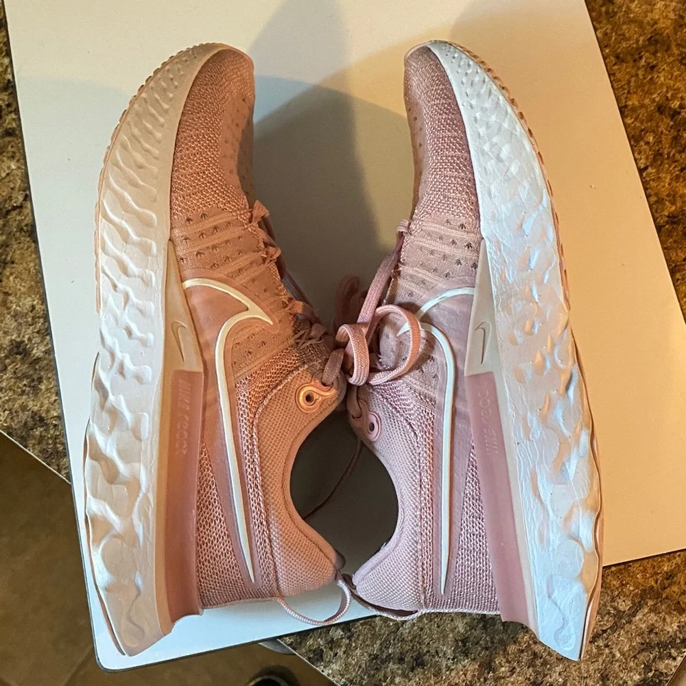 Nike React Infinity Run Athletic 2 Shoes